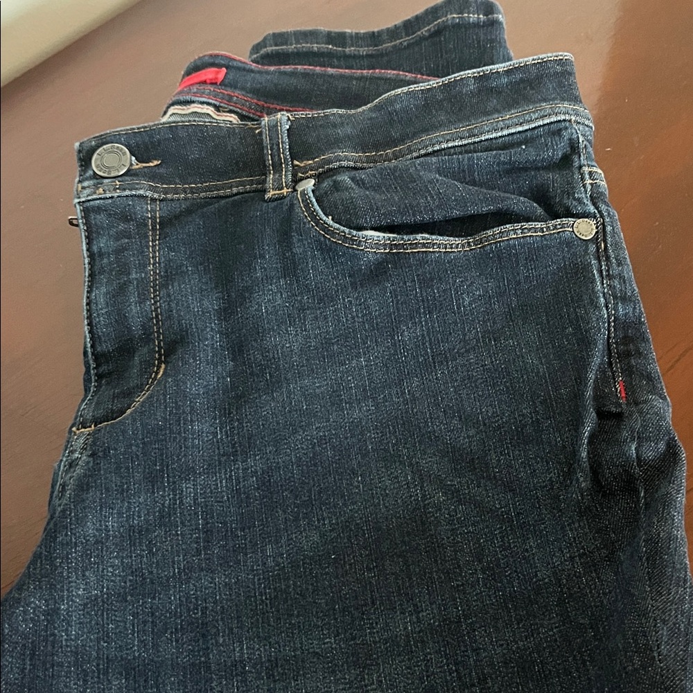 Women’s Dark Wash Blue Jeans - Classic Skinny